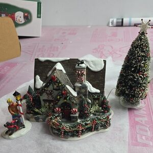 Department 56 Holiday Village with Snowy House and Christmas Tree